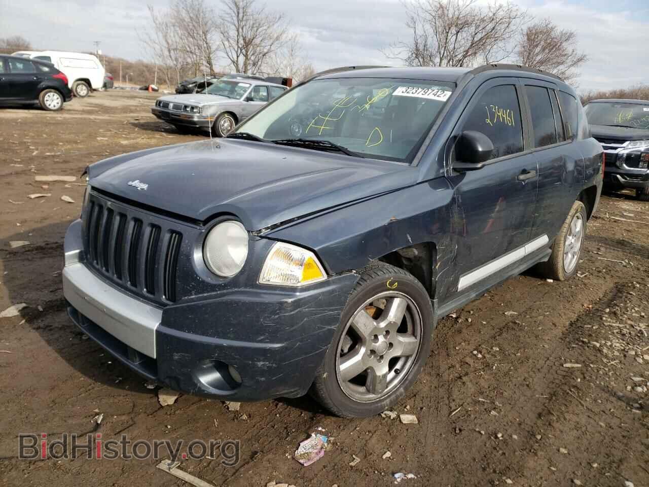 2007 JEEP COMPASS - VIN: 1J8FT57W37D241703 - Фото 2