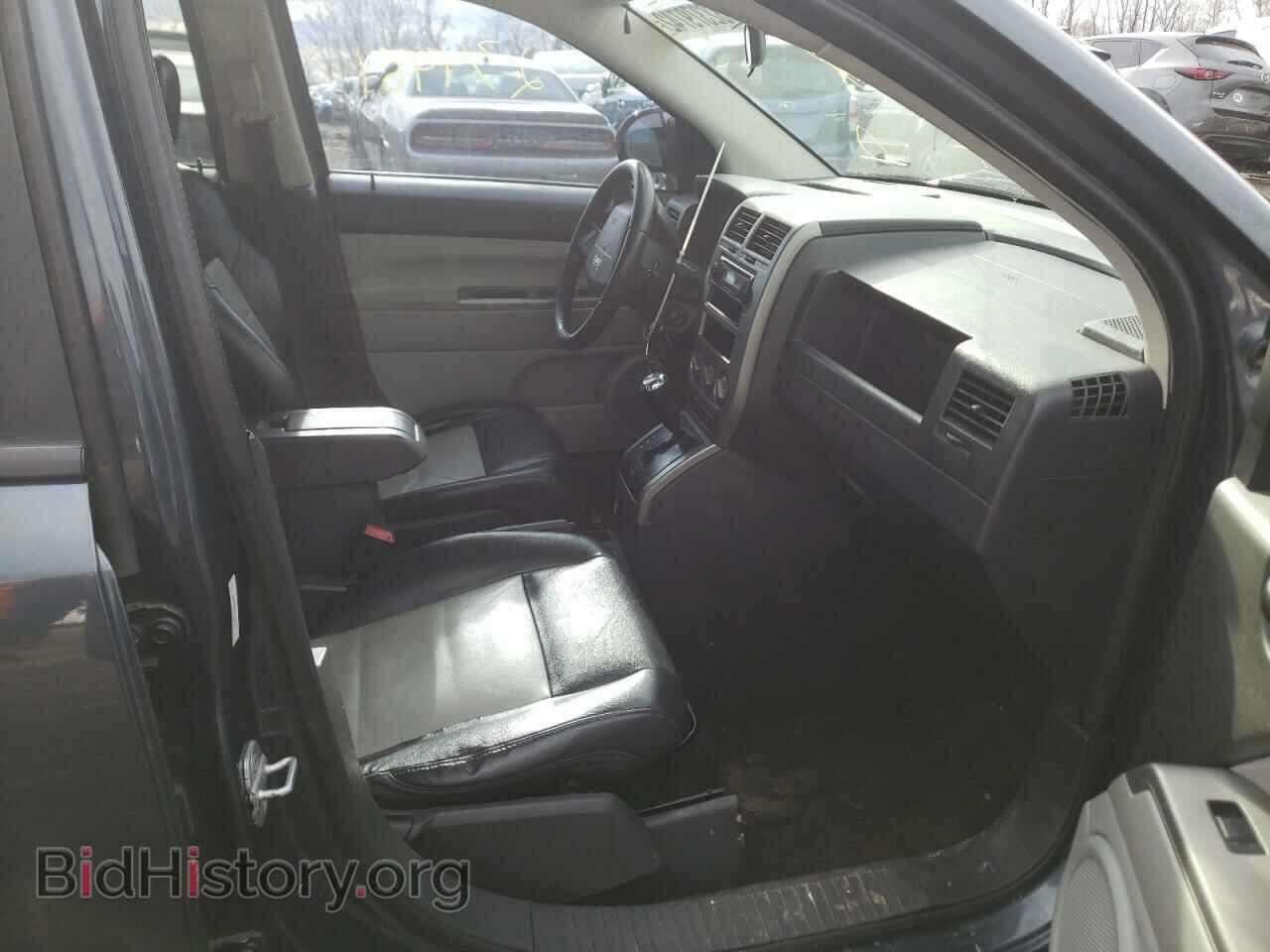 2007 JEEP COMPASS - VIN: 1J8FT57W37D241703 - Фото 5