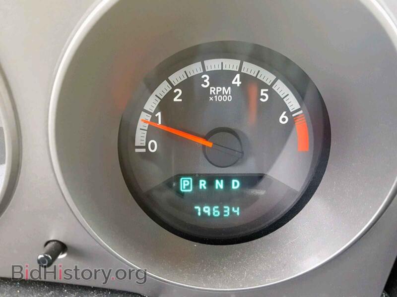2010 Dodge AVENGER (VIN 1B3CC4FB4AN112715) — photo 8 of 10