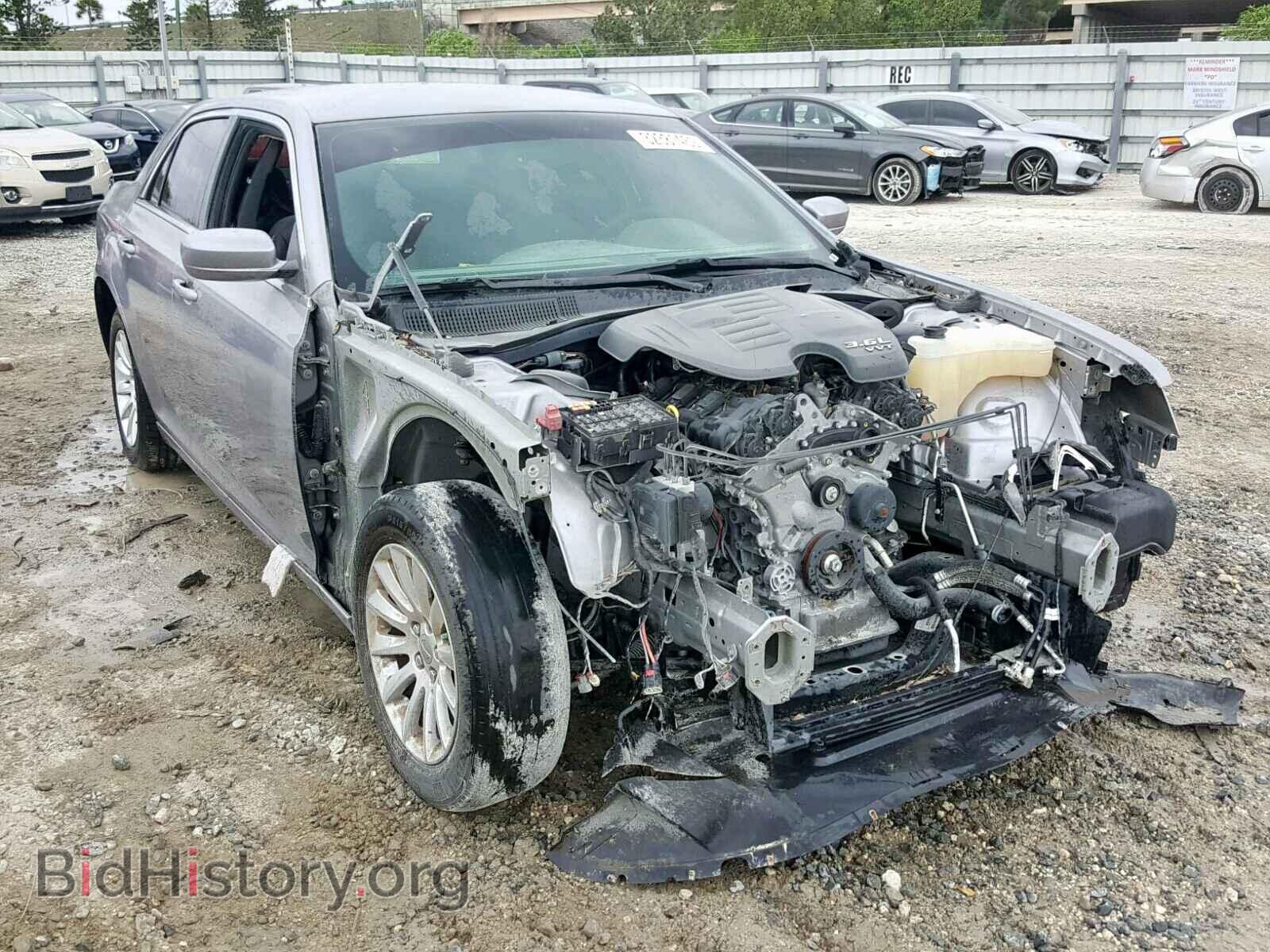 Фотография 2C3CCAAG3EH358092 - CHRYSLER 300 2014