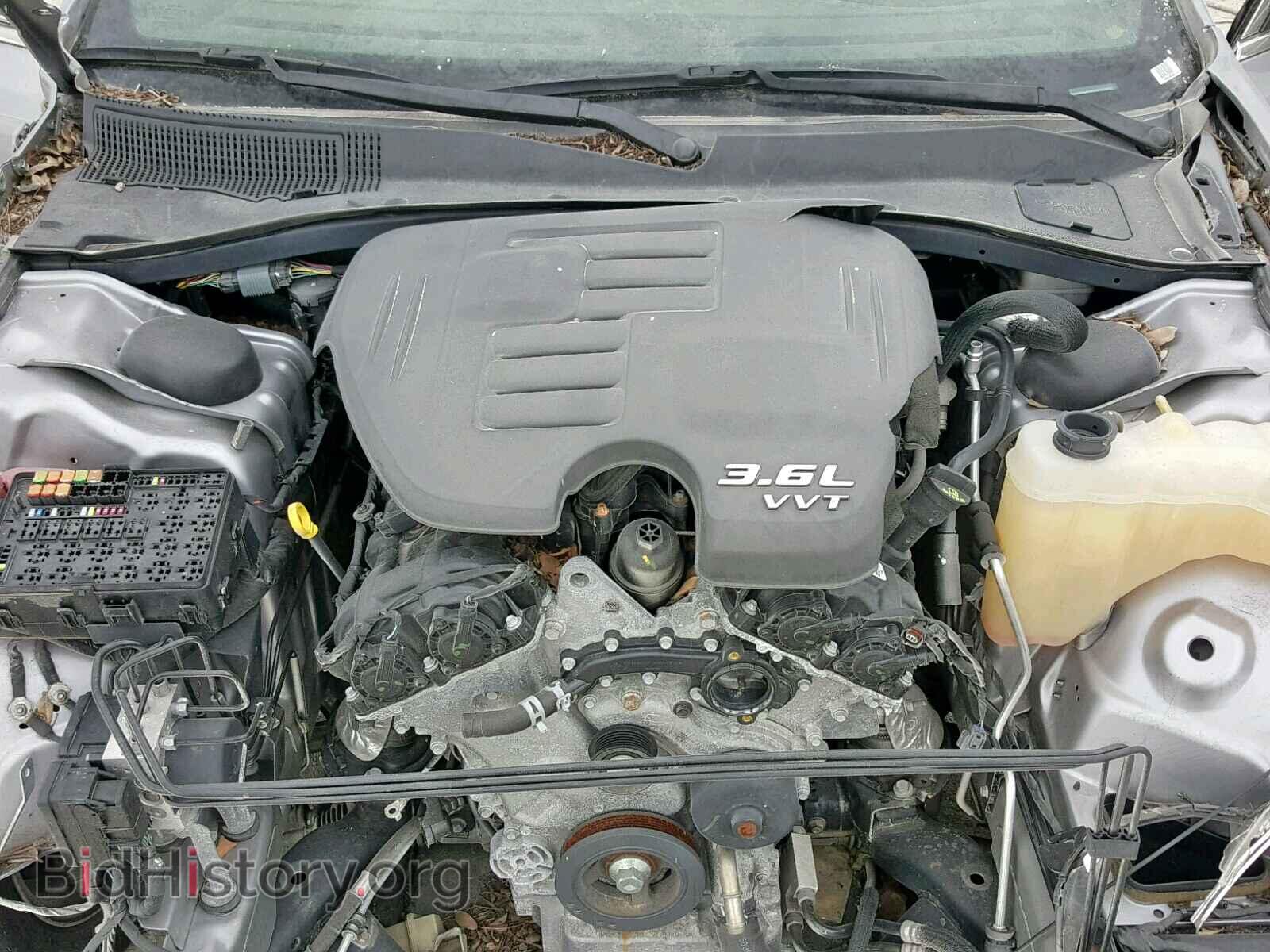 2014 CHRYSLER 300 - VIN: 2C3CCAAG3EH358092 - Фото 7