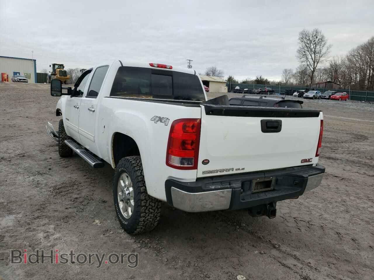 2011 GMC SIERRA - VIN: 1GT120C86BF246065 - Фото 3