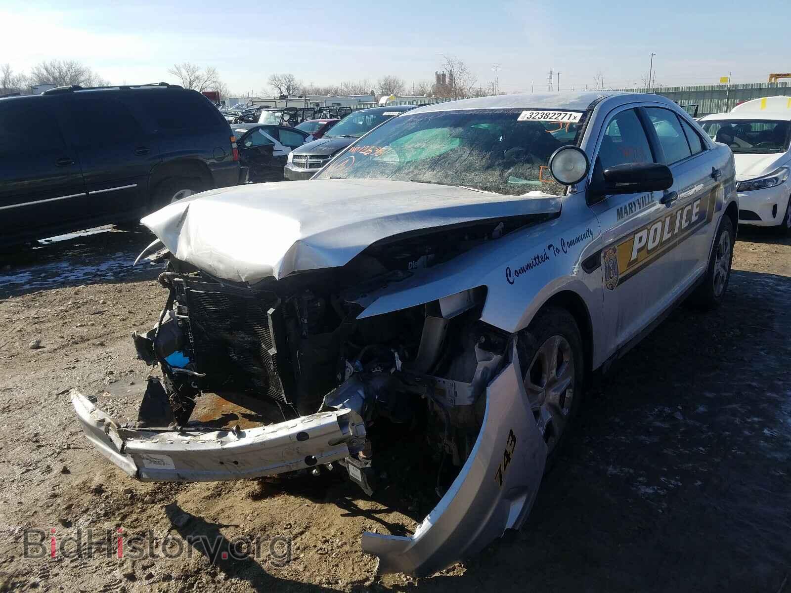 2017 FORD TAURUS - VIN: 1FAHP2MKXHG126381 - Фото 2