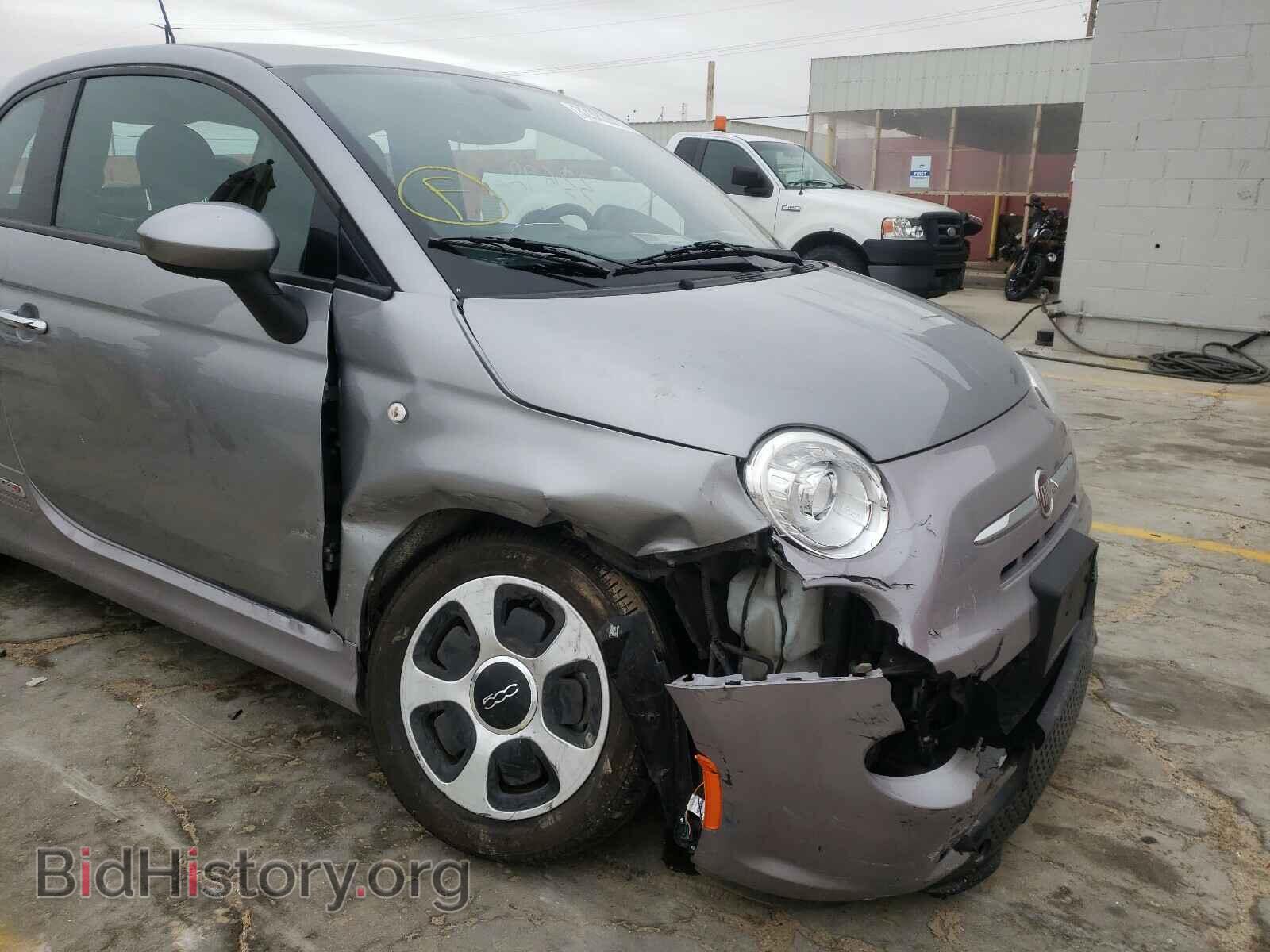 2017 FIAT 500 - VIN: 3C3CFFGE3HT530062 - Photo 9