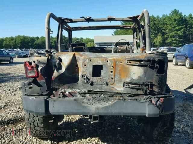 2007 JEEP WRANGLER - VIN: 1J4FA241X7L126830 - Фото 10
