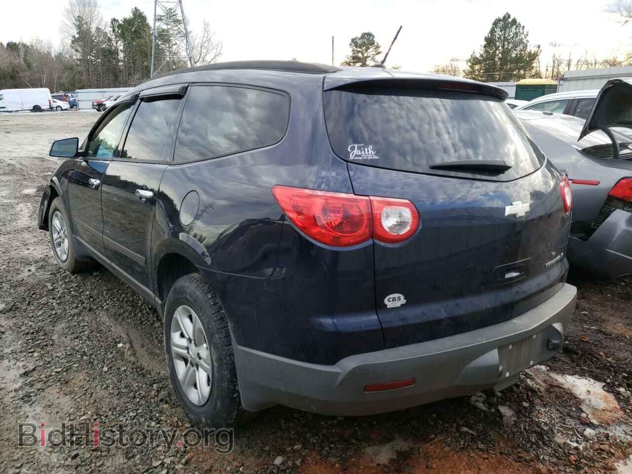 2012 CHEVROLET TRAVERSE - VIN: 1GNKRFED8CJ324946 - Фото 3
