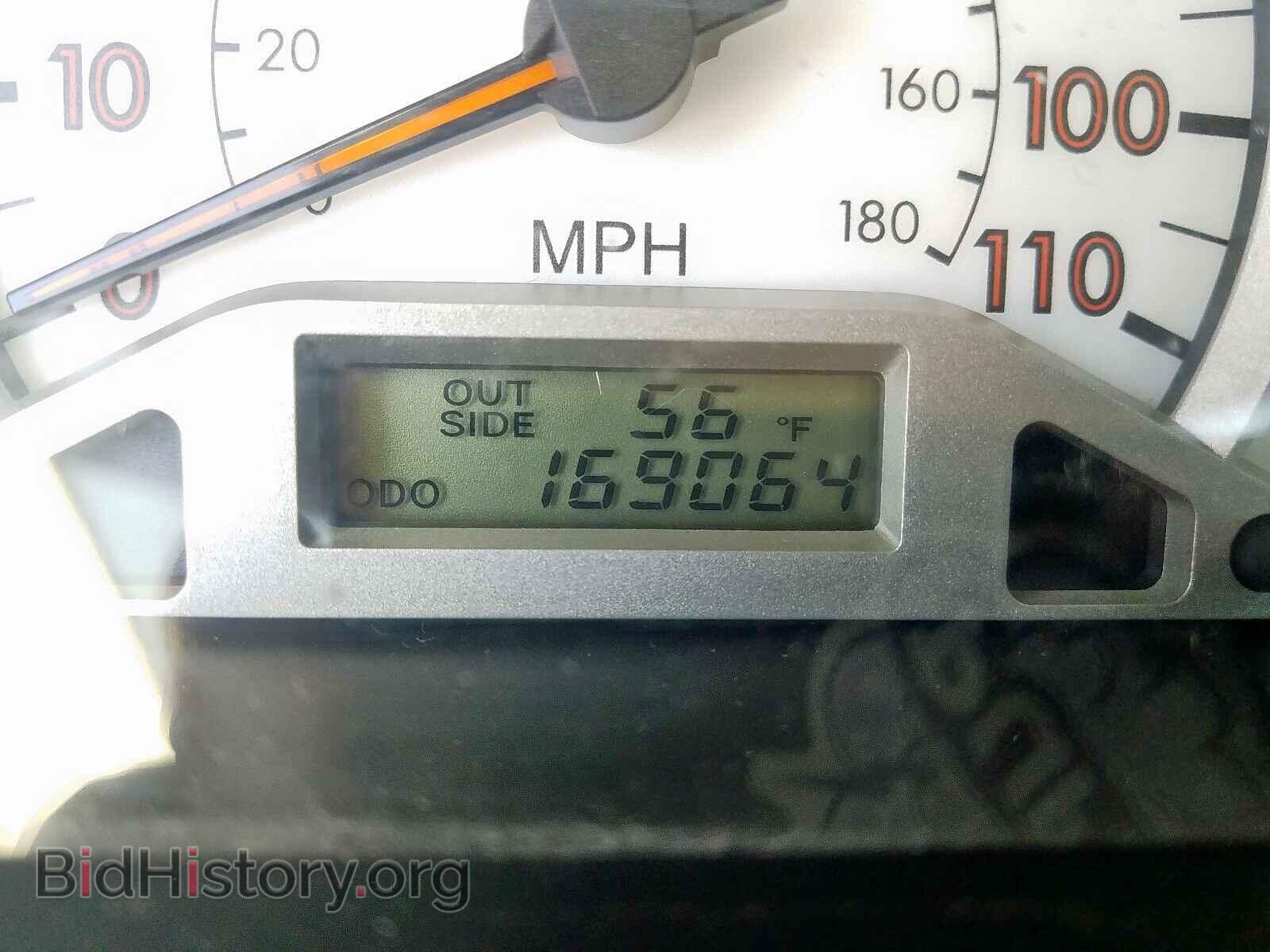 2005 TOYOTA COROLLA - VIN: 2T1BR32E95C504228 - Фото 8
