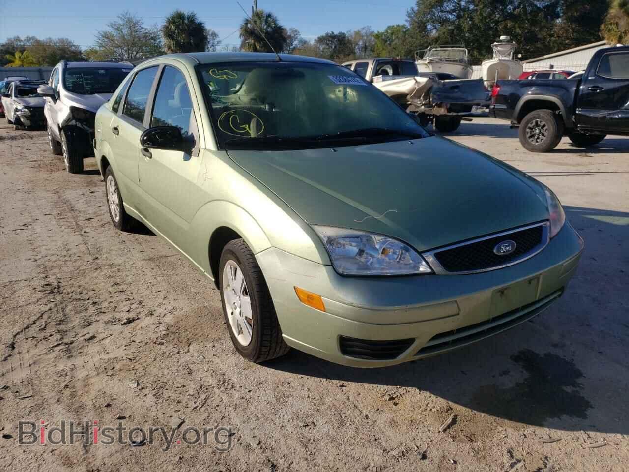 Photo 1FAHP34N37W226570 - FORD FOCUS 2007