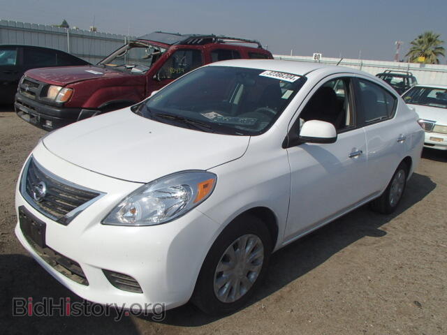 2013 NISSAN VERSA - VIN: 3N1CN7AP8DL866219 - Фото 2