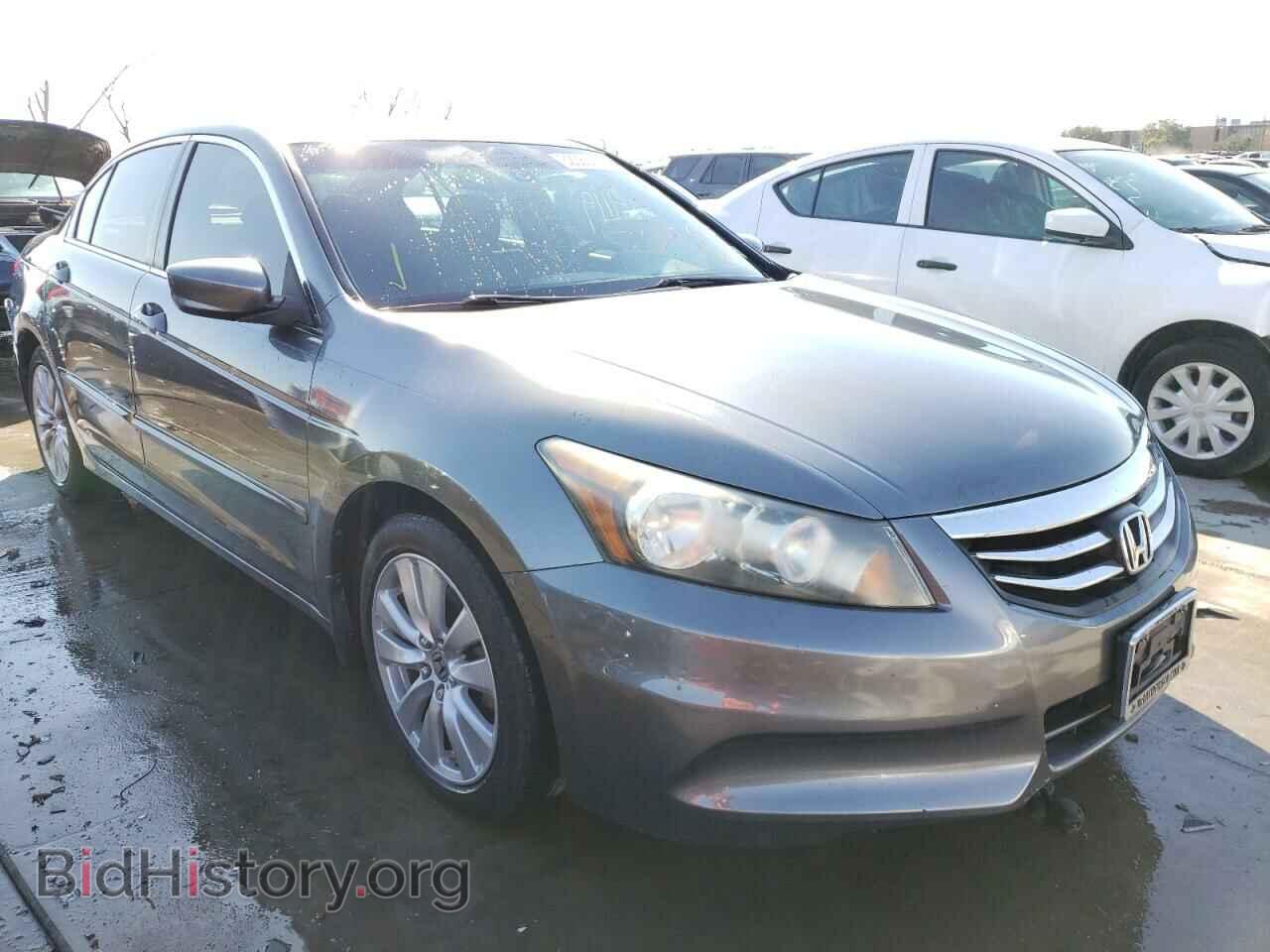 Photo 1HGCP2F75BA007016 - HONDA ACCORD 2011