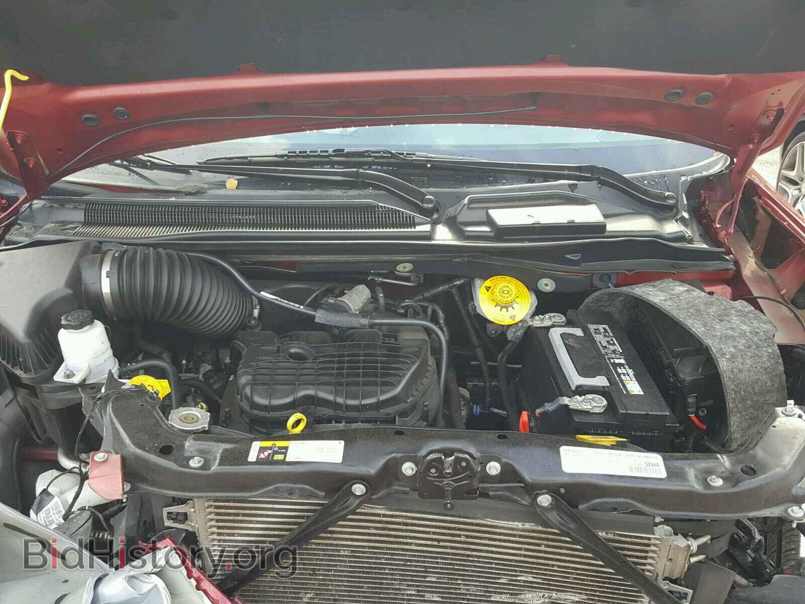 2016 CHRYSLER TOWN & COU - VIN: 2C4RC1BG5GR118687 - Photo 7