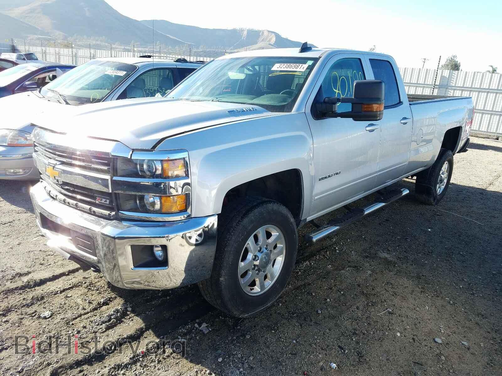 2015 CHEVROLET SILVERADO - VIN: 1GC2KVE86FZ531500 - Фото 2