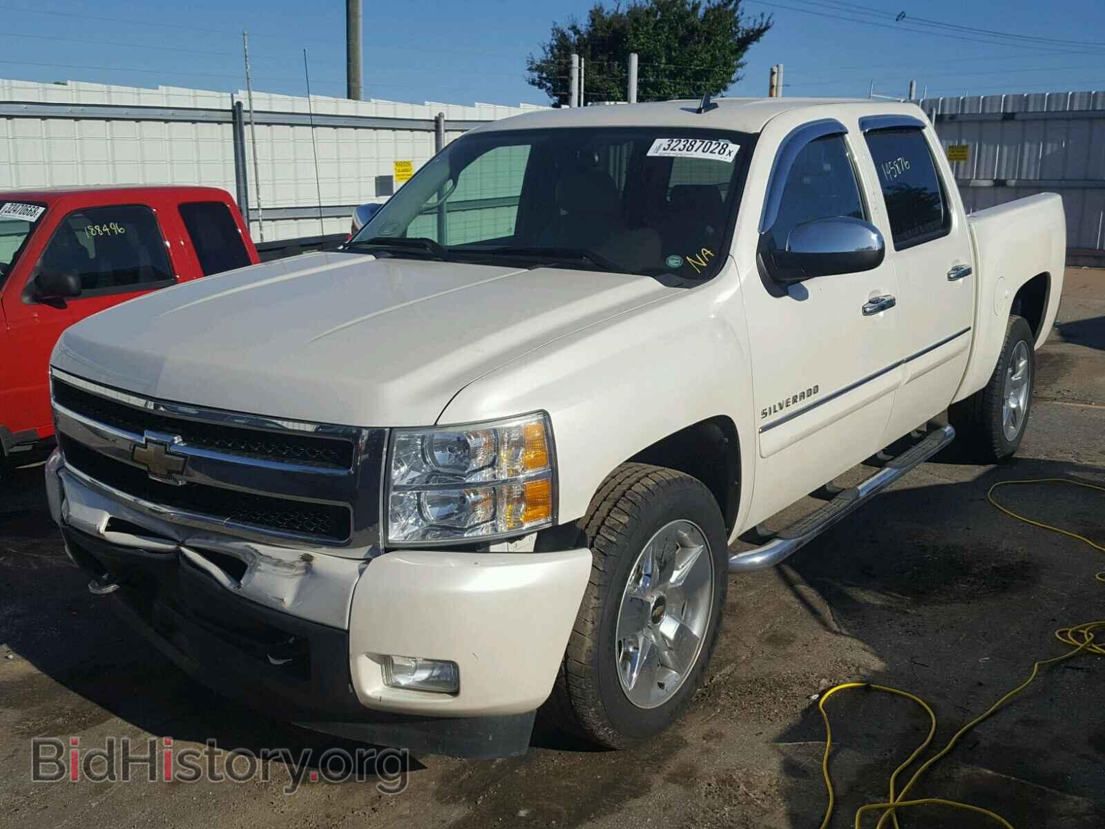 2011 CHEVROLET SILVERADO - VIN: 3GCPCTE01BG179907 - Фото 2