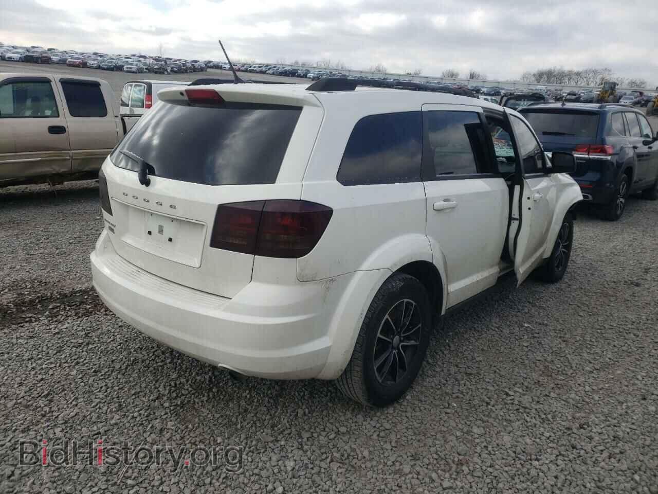 2017 DODGE JOURNEY - VIN: 3C4PDCAB7HT683088 - Фото 4