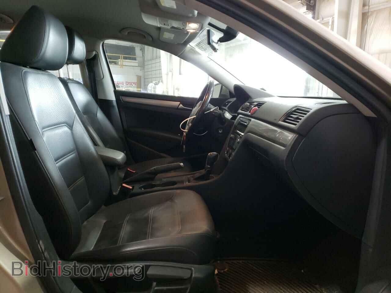 2015 VOLKSWAGEN PASSAT - VIN: 1VWAS7A30FC019555 - Фото 5