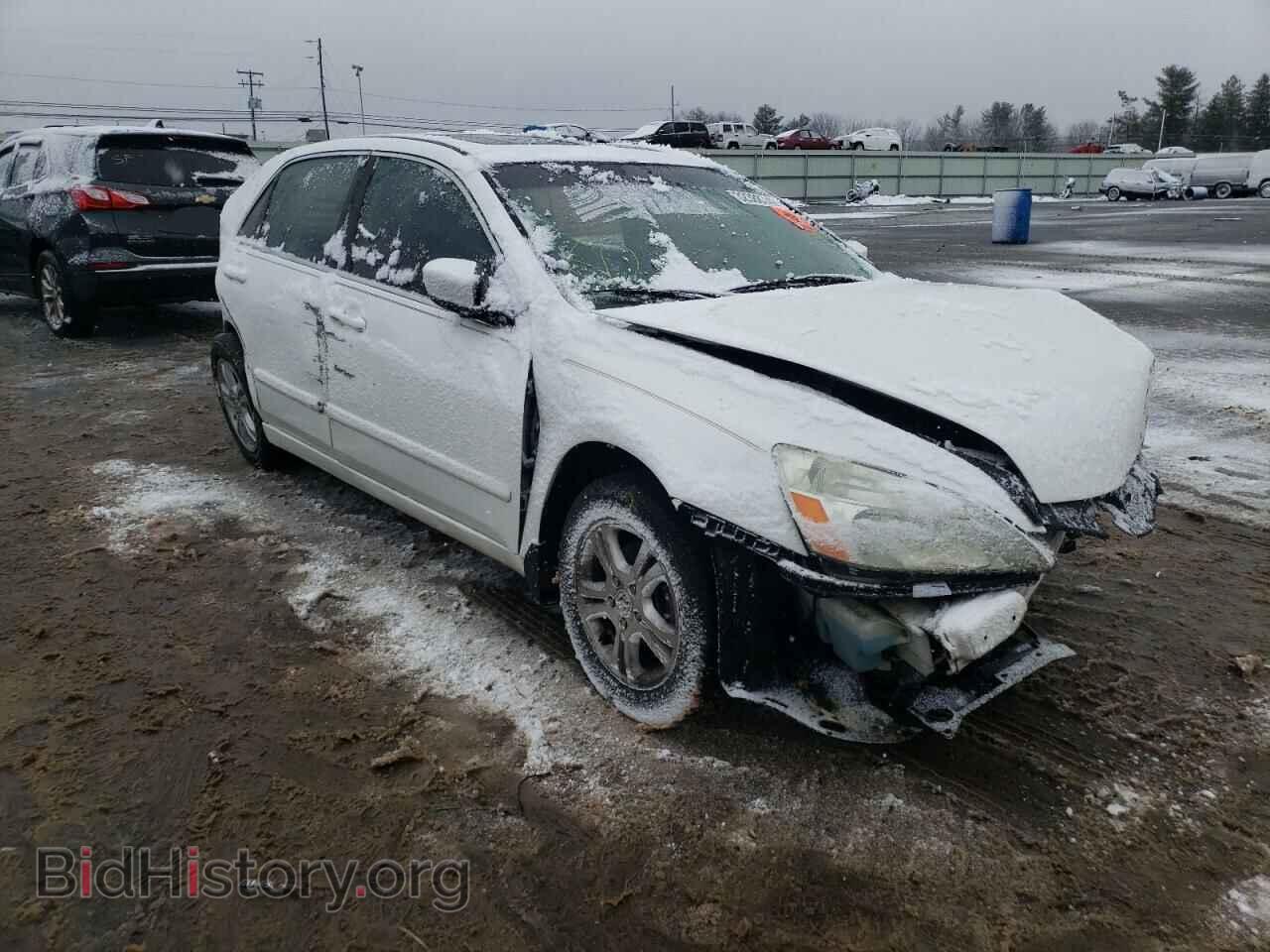 Photo 1HGCM56747A049419 - HONDA ACCORD 2007