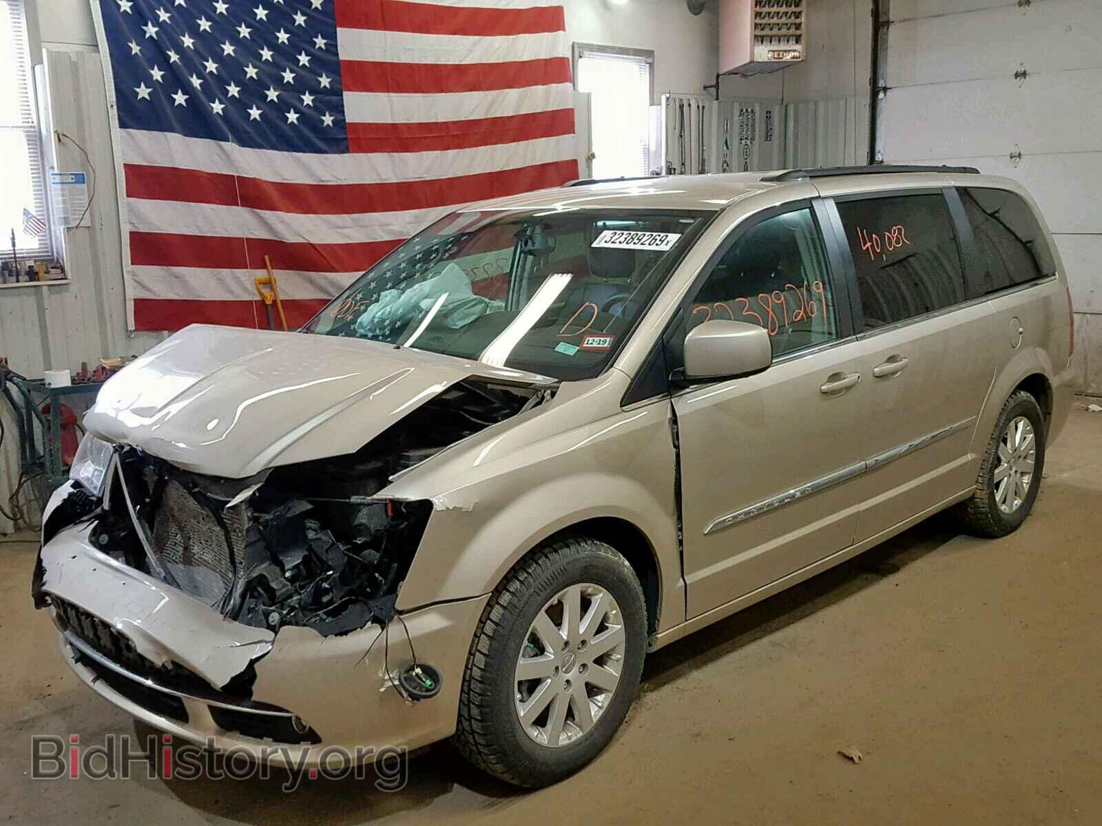 2016 CHRYSLER TOWN & COU - VIN: 2C4RC1BG1GR286648 - Фото 2