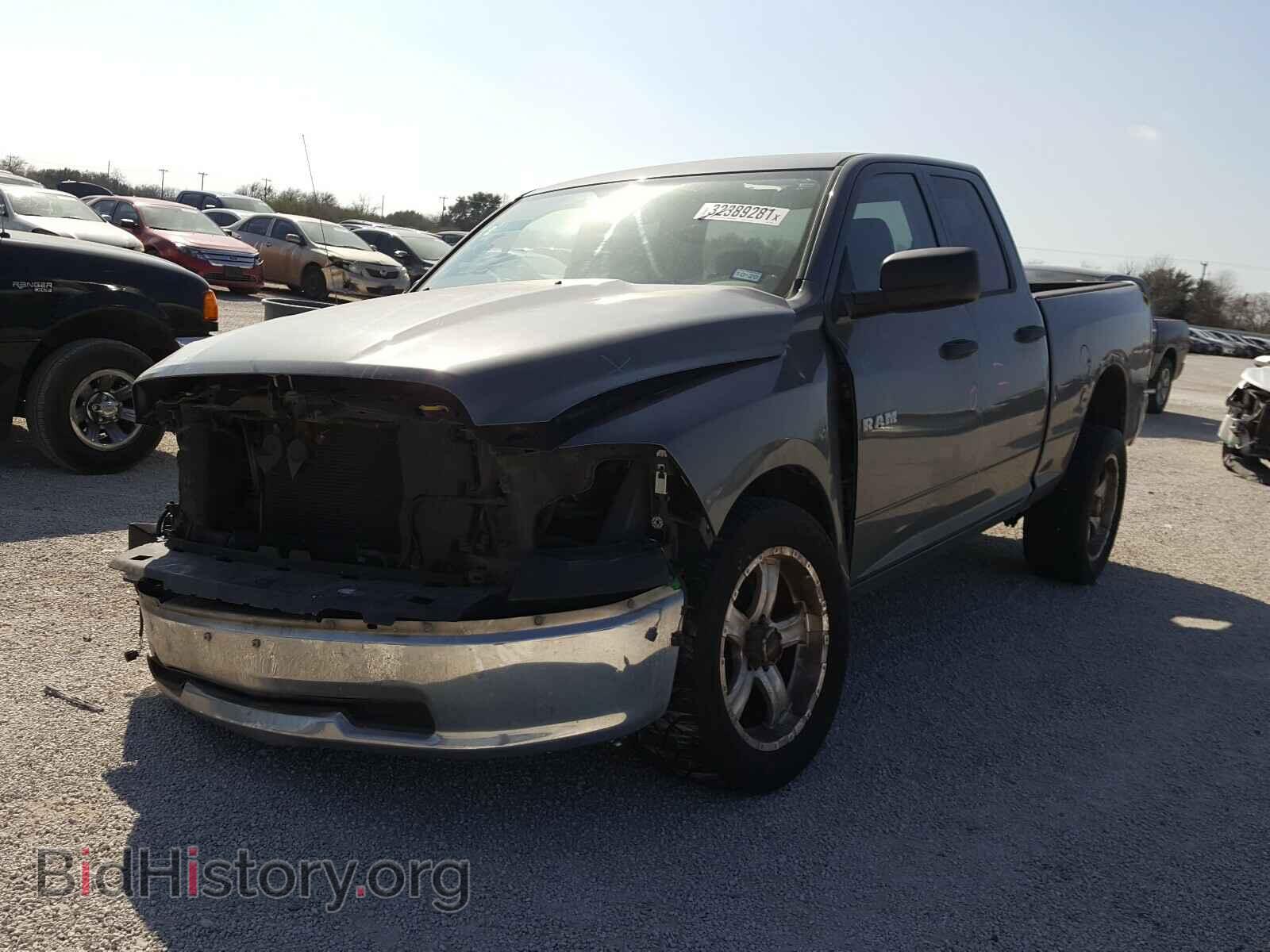 2010 DODGE RAM 1500 - VIN: 1D7RV1GP3AS214946 - Фото 2