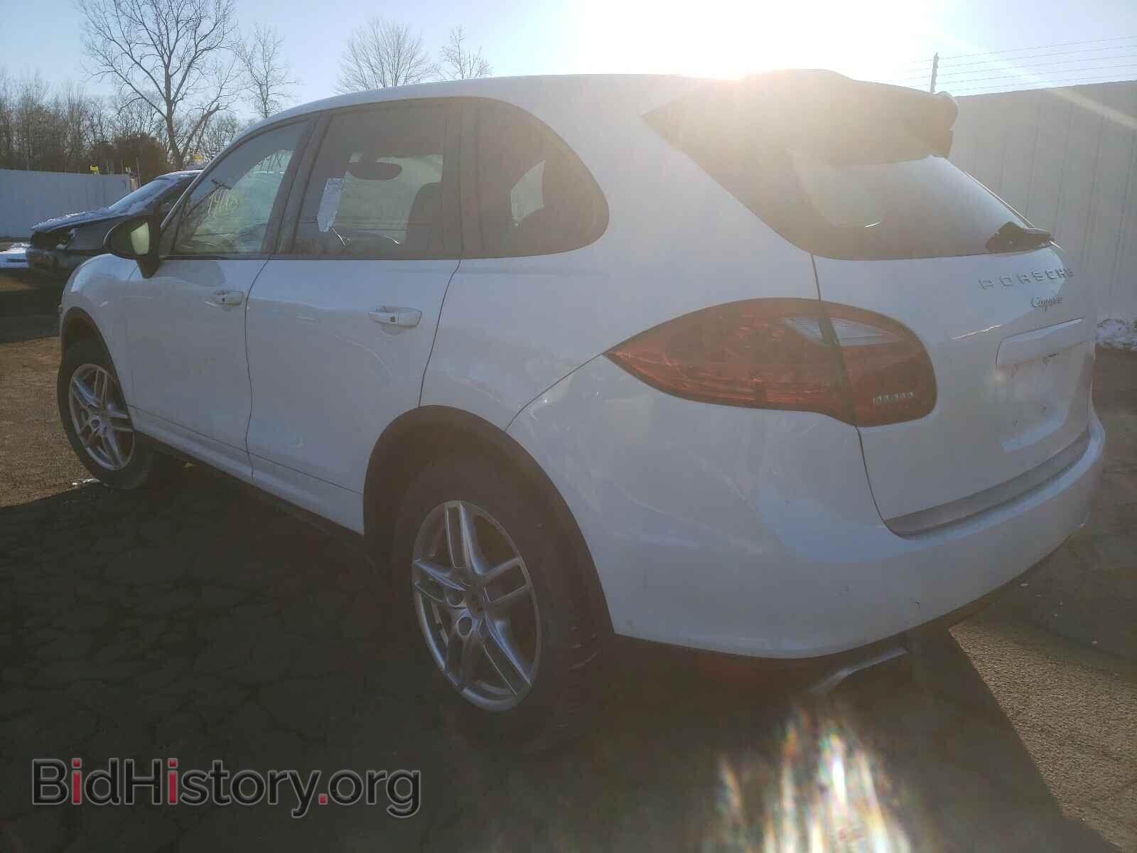 2014 PORSCHE CAYENNE - VIN: WP1AA2A28ELA05304 - Фото 3