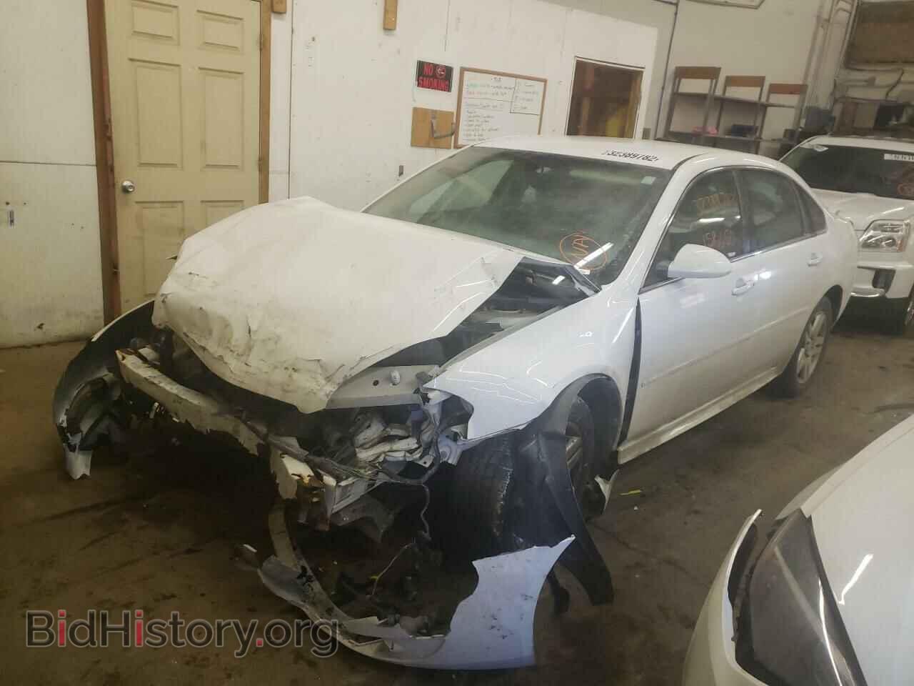 2011 CHEVROLET IMPALA - VIN: 2G1WB5EK0B1257946 - Фото 2
