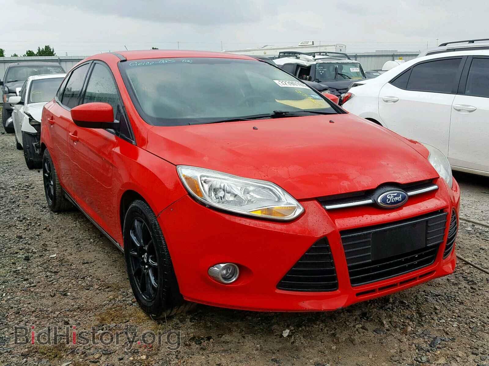 Photo 1FAHP3F26CL381919 - FORD FOCUS SE 2012