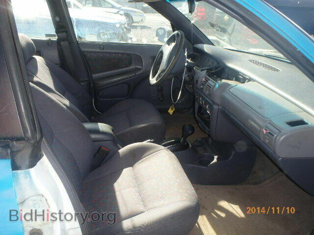 1996 DODGE NEON - VIN: 1B3ES47C7TD695583 - Фото 5
