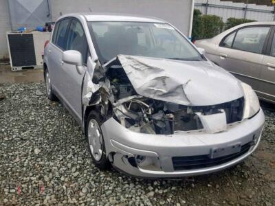 2007 Nissan VERSA Versa S, серебристый — VIN 3N1BC13E87L367452, Copart