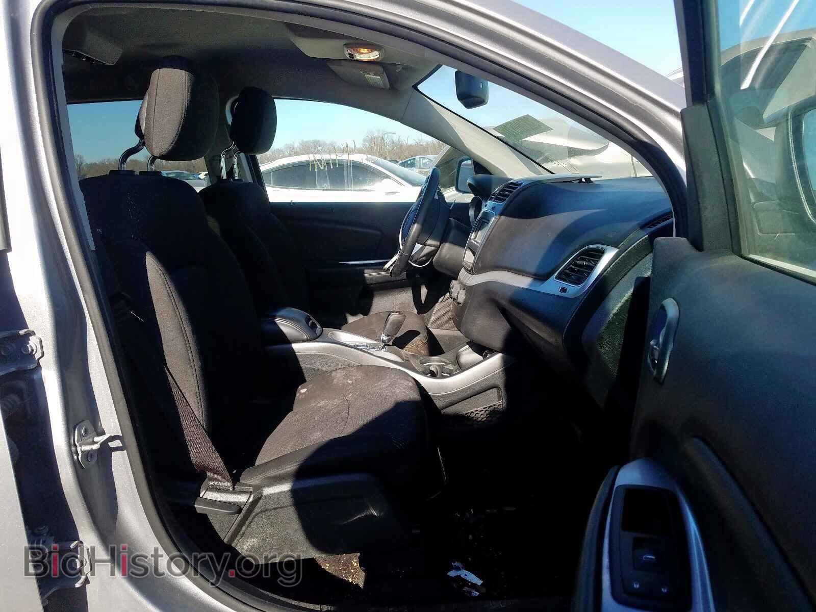 2017 DODGE JOURNEY - VIN: 3C4PDCBGXHT644151 - Фото 5