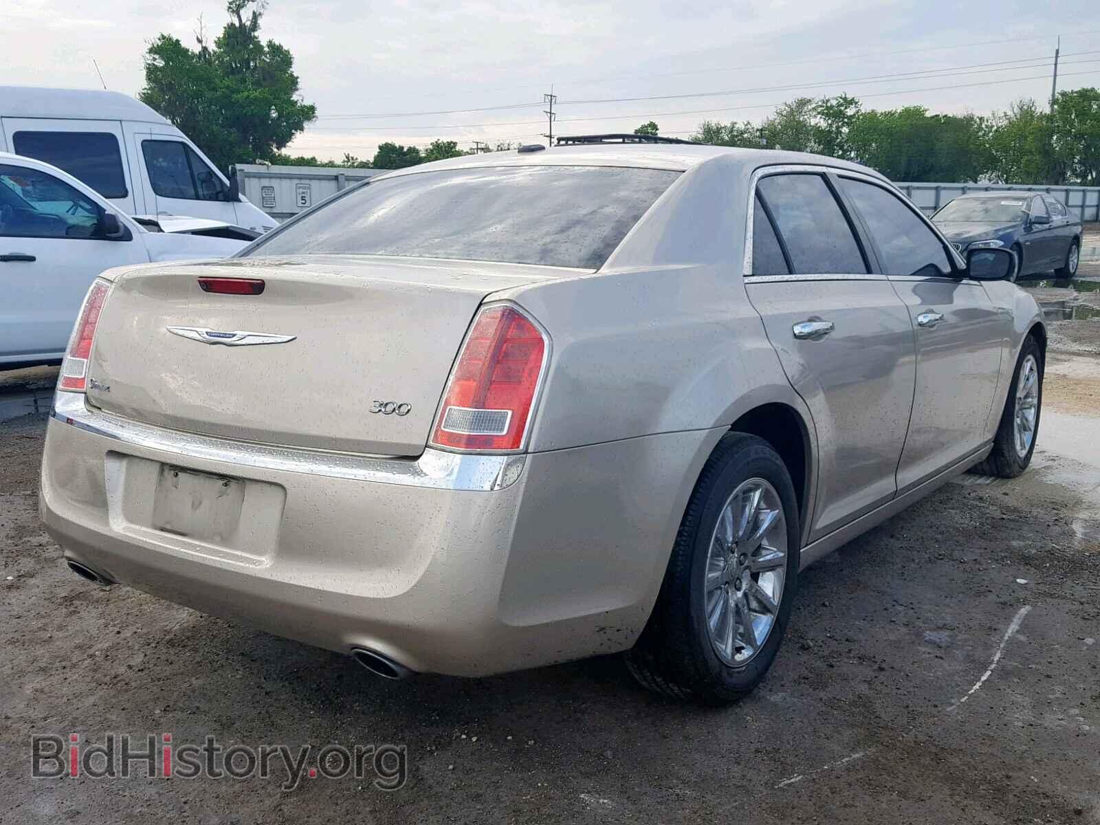 2012 CHRYSLER 300 - VIN: 2C3CCACG0CH274984 - Фото 4