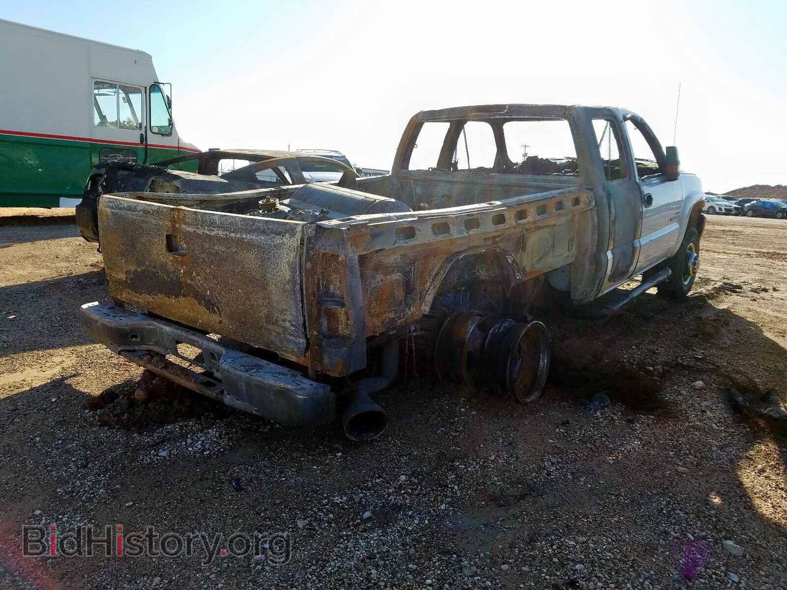 2003 GMC SIERRA - VIN: 1GTJC39143E327596 - Фото 4