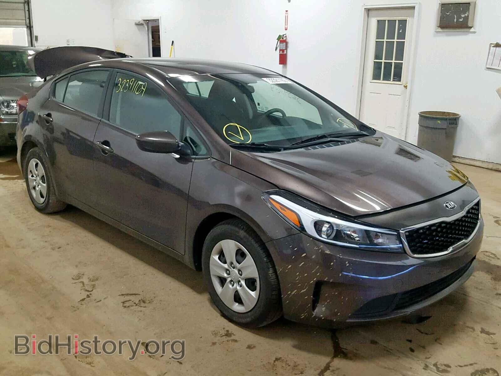 Photo 3KPFK4A74HE086634 - KIA FORTE LX 2017