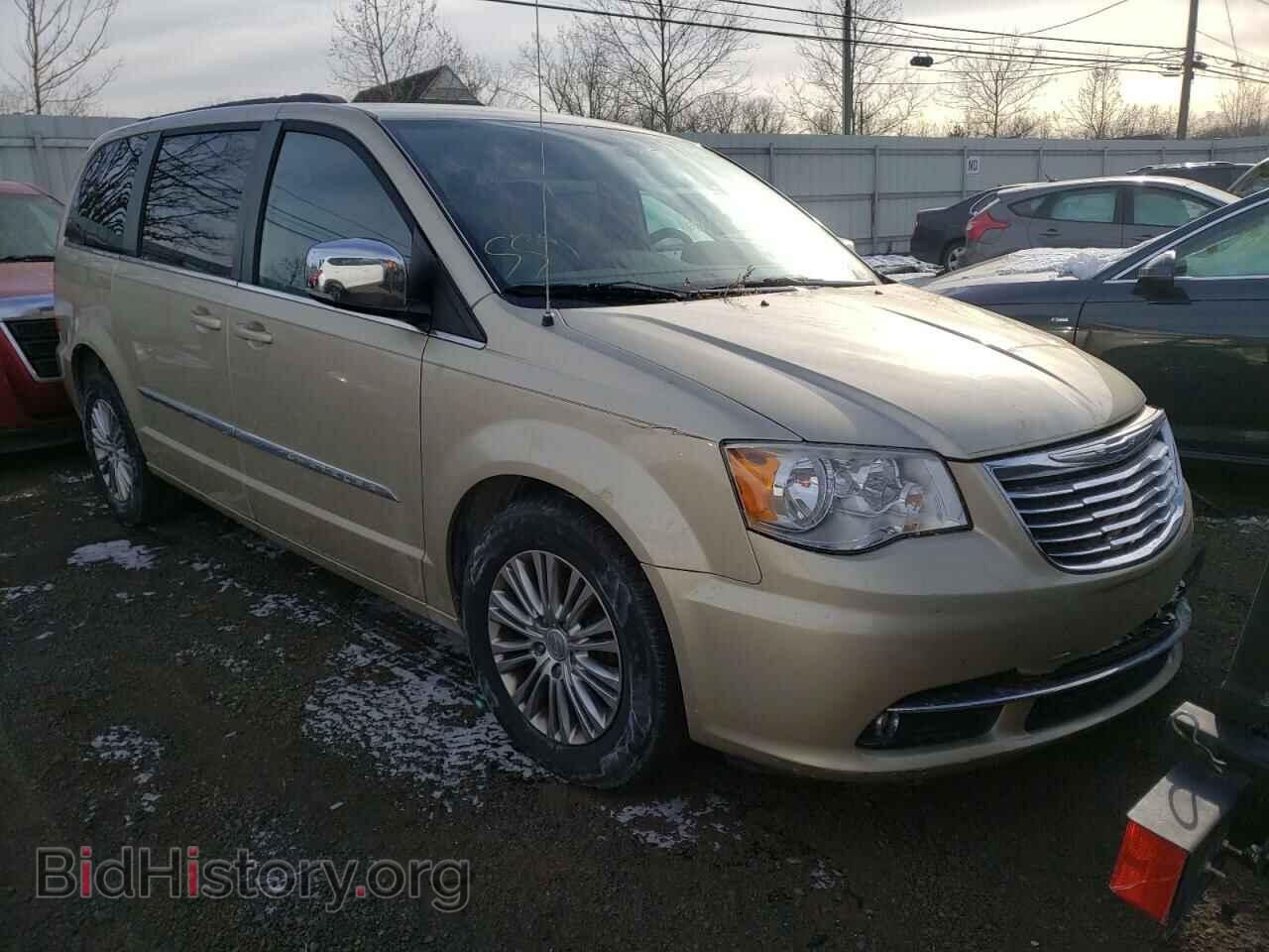 Photo 2A4RR8DG2BR745399 - CHRYSLER MINIVAN 2011