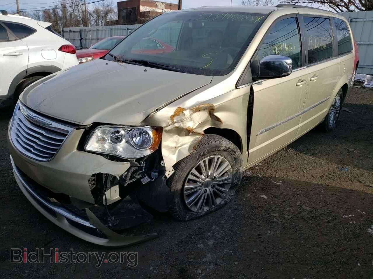 2011 CHRYSLER MINIVAN - VIN: 2A4RR8DG2BR745399 - Фото 2