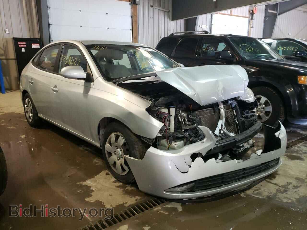 Photo KMHDU4AD9AU988075 - HYUNDAI ELANTRA 2010