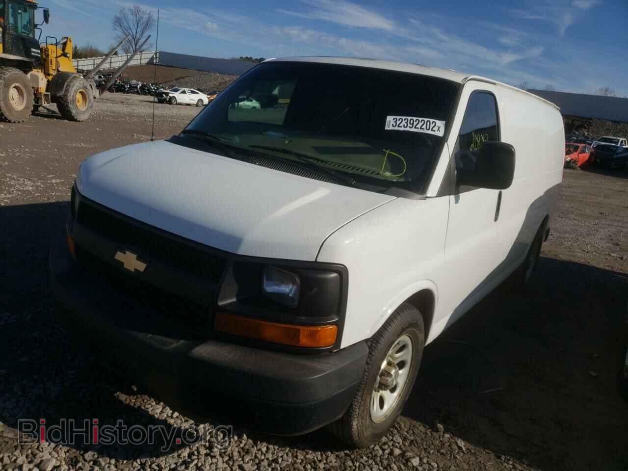 2012 CHEVROLET EXPRESS - VIN: 1GCSGAFX3C1123207 - Фото 2