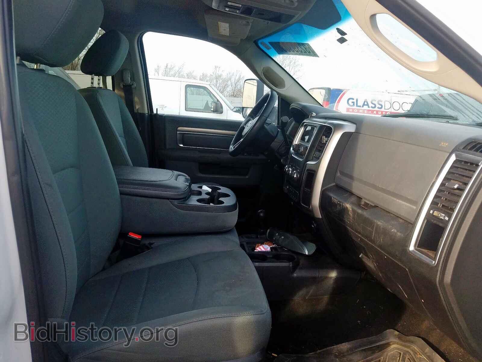 2017 RAM 3500 - VIN: 3C7WRTCL1HG705617 - Photo 5