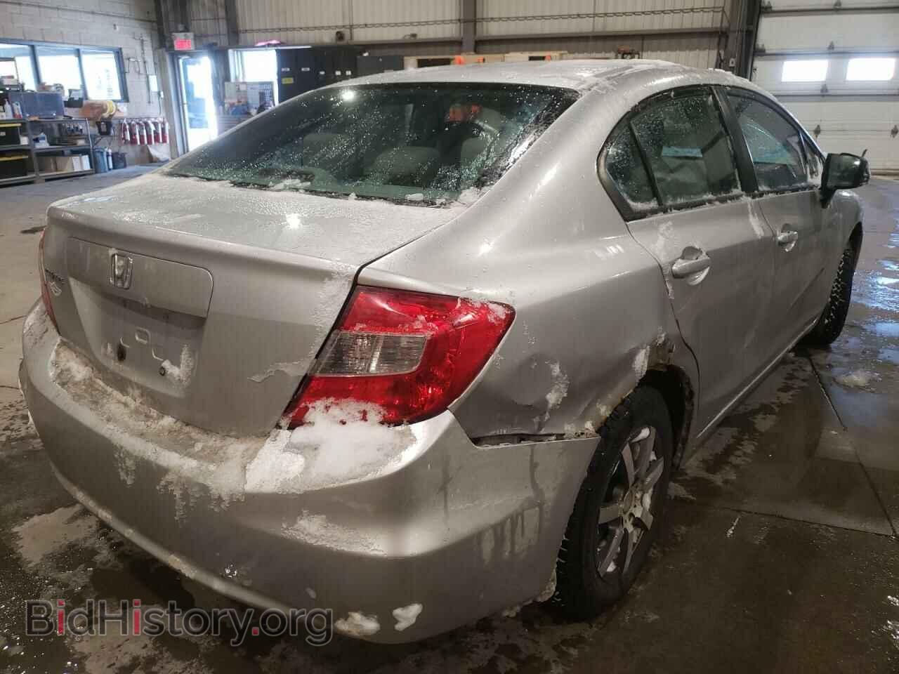 2012 HONDA CIVIC - VIN: 2HGFB2F44CH104096 - Фото 4