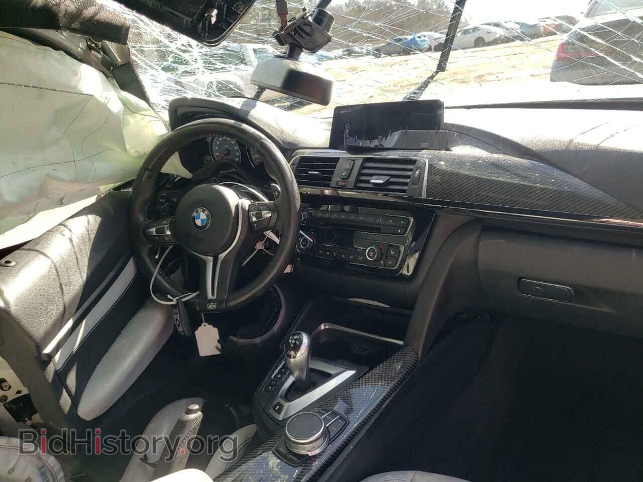 2018 BMW M3 - VIN: WBS8M9C58J5J77881 - Photo 9