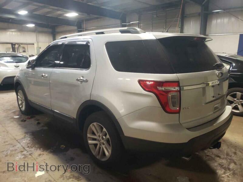 2011 Ford EXPLORER (VIN 1FMHK8D83BGA90181) — photo 3 of 10
