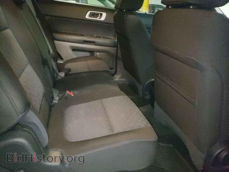 2011 Ford EXPLORER (VIN 1FMHK8D83BGA90181) — photo 6 of 10