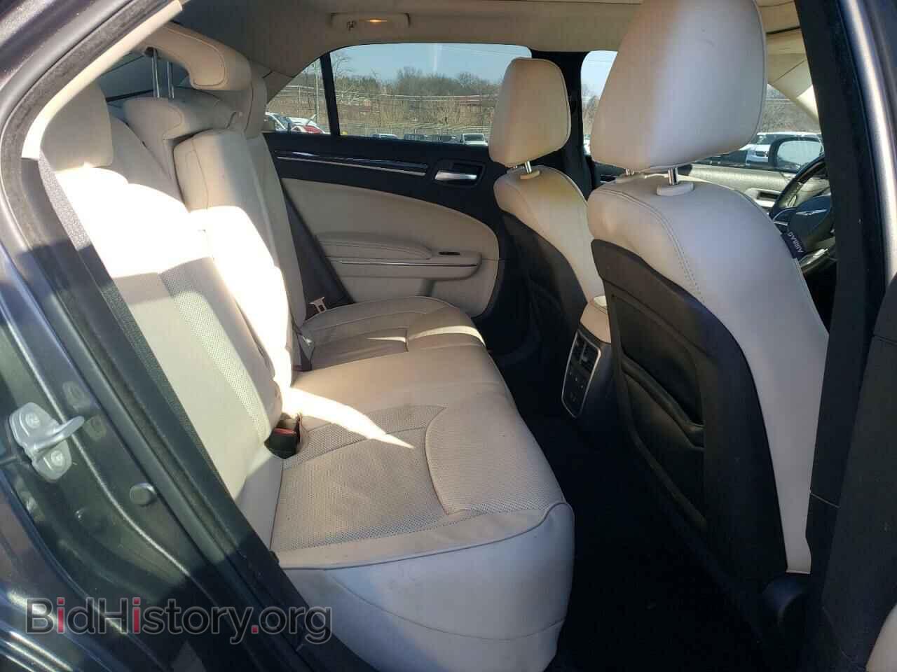 2016 CHRYSLER 300 - VIN: 2C3CCAEG1GH348433 - Фото 6