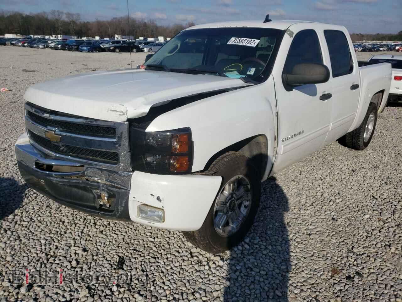 2011 CHEVROLET SILVERADO - VIN: 3GCPCSE05BG331830 - Фото 2