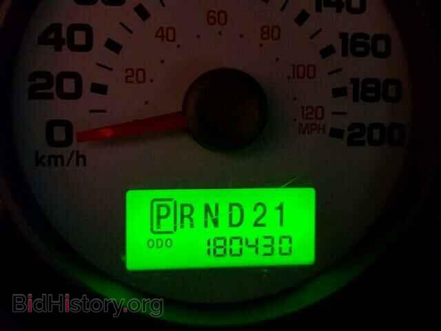 2007 FORD ESCAPE - VIN: 1FMYU93197KB82002 - Фото 8