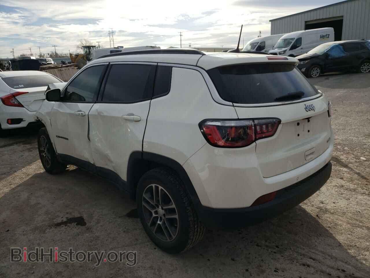 2017 JEEP COMPASS - VIN: 3C4NJCBB3HT661295 - Фото 3