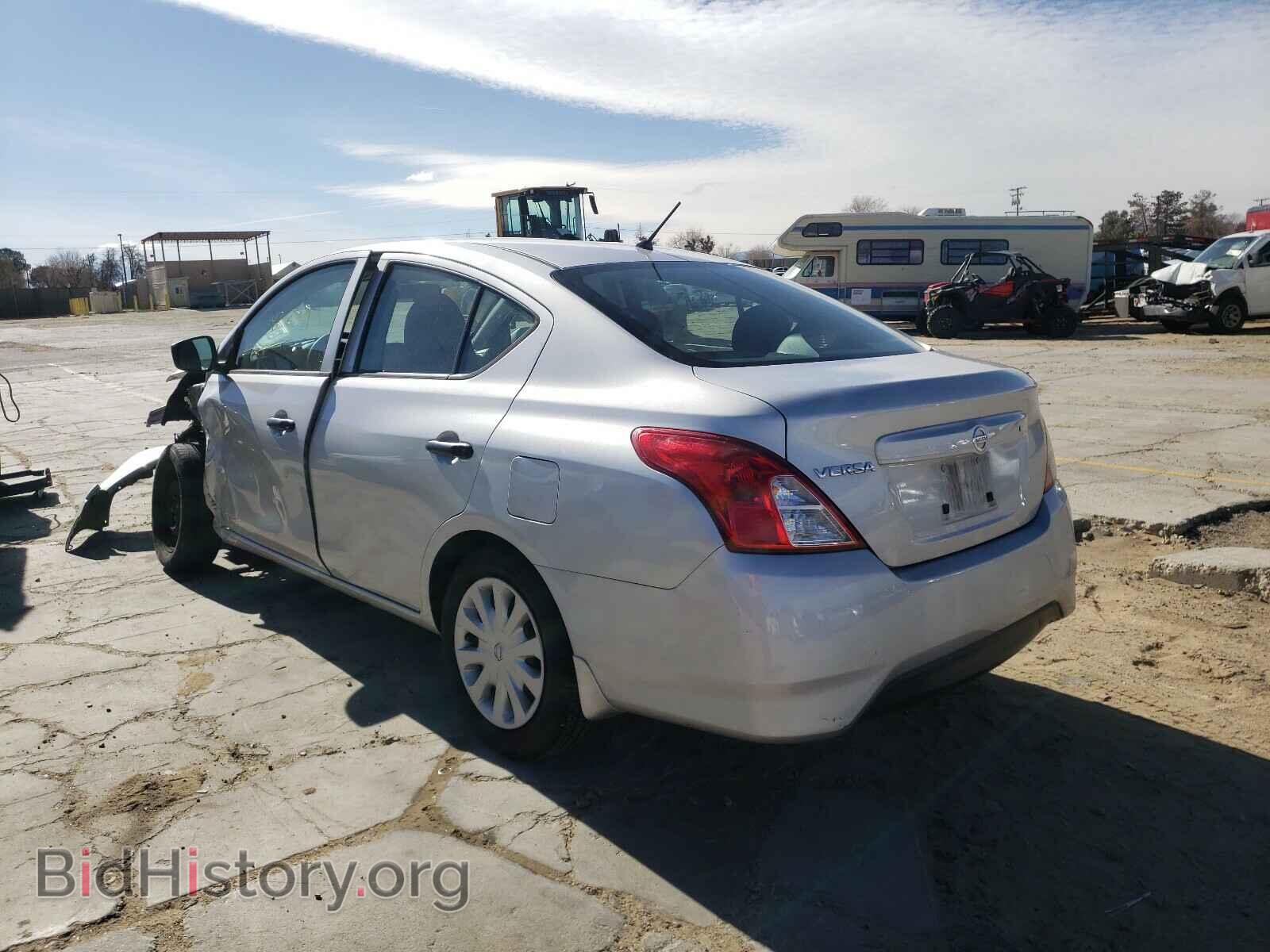 2017 NISSAN VERSA - VIN: 3N1CN7AP1HL906257 - Фото 3