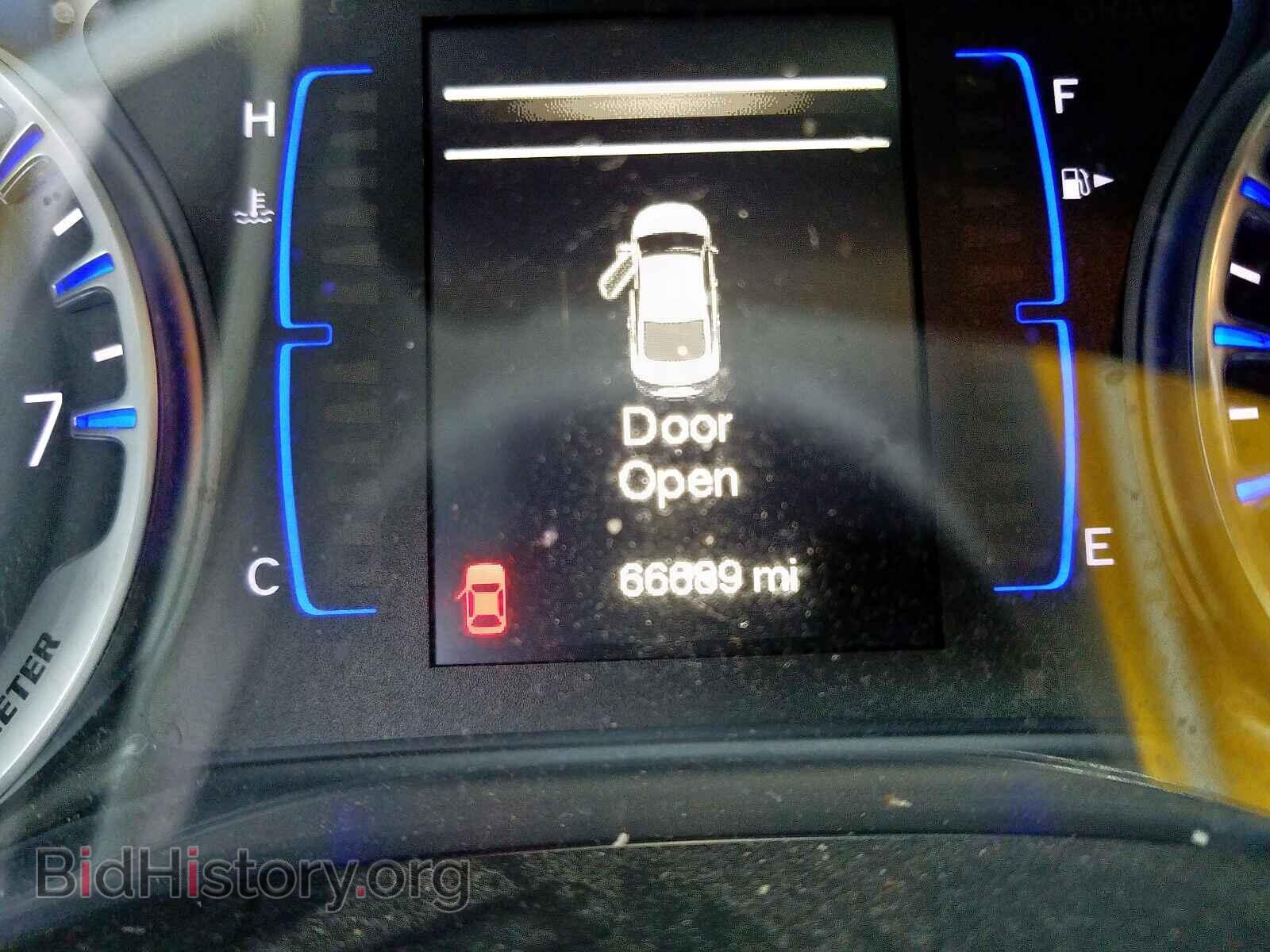 2015 CHRYSLER 200 - VIN: 1C3CCCAB0FN556508 - Фото 8