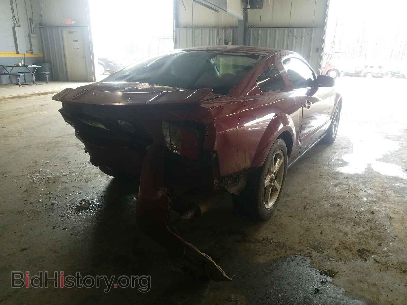 2008 FORD MUSTANG - VIN: 1ZVHT80N285199794 - Фото 4