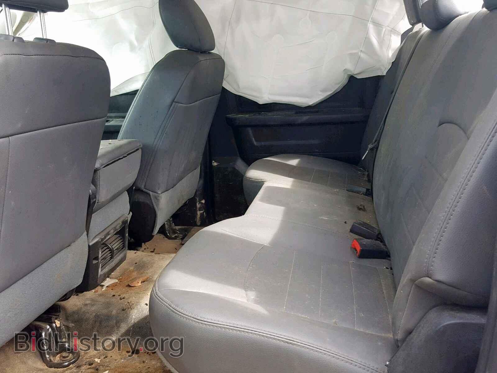 2017 RAM 2500 ST - VIN: 3C7WR5HJ2HG712417 - Фото 6