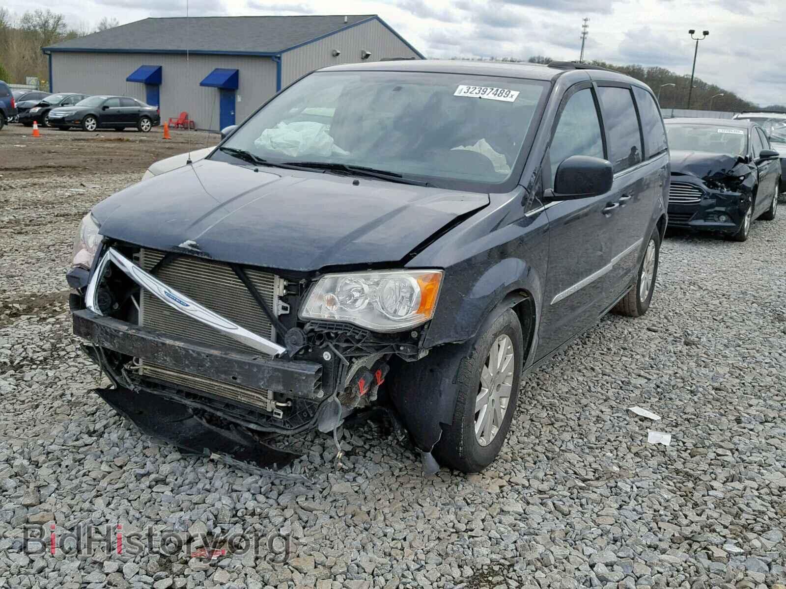 2013 CHRYSLER TOWN & COU - VIN: 2C4RC1BG6DR705668 - Фото 2