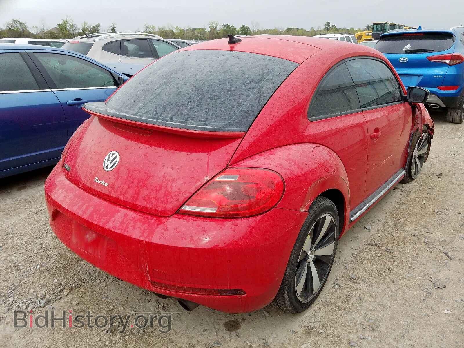 2014 VOLKSWAGEN BEETLE - VIN: 3VWVS7AT0EM621273 - Фото 4